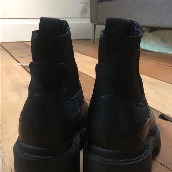 Ash “Metro” boots - Picture 3 of 3